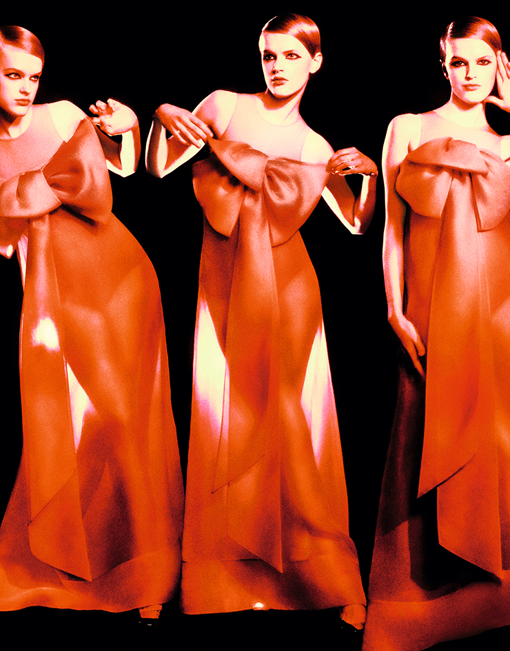 실크 롱 드레스, 세컨드 스킨 보디수트는 Dior.