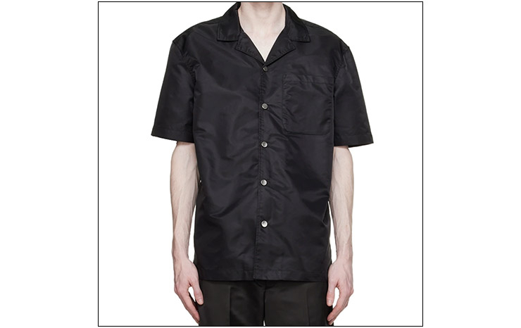 한 코펜하겐 & 블랙 나일론 셔츠, $180 USD