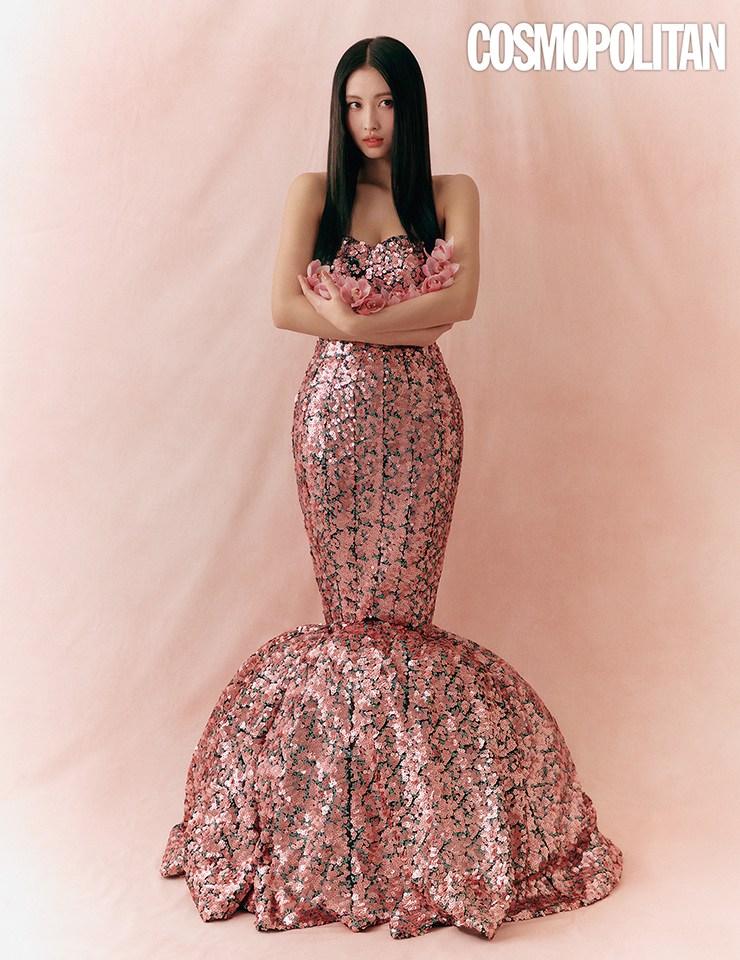 스팽글 머메이드 드레스 6백70만원 솔트워터.