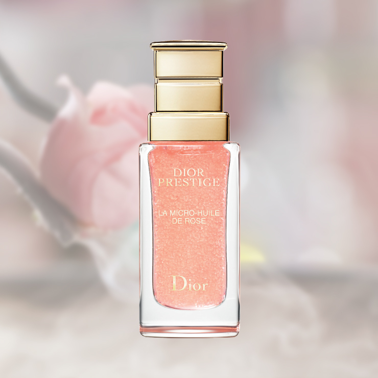 Dior 디올 프레스티지 라 마이크로-륄 드 로즈 30ml 29만5천원대.