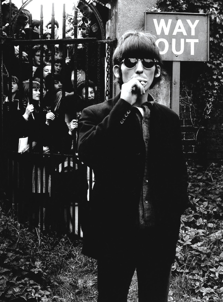 〈Way Out〉, 20th May 1966 Chiswick House Grounds, London, England 68.3x86.9cm.