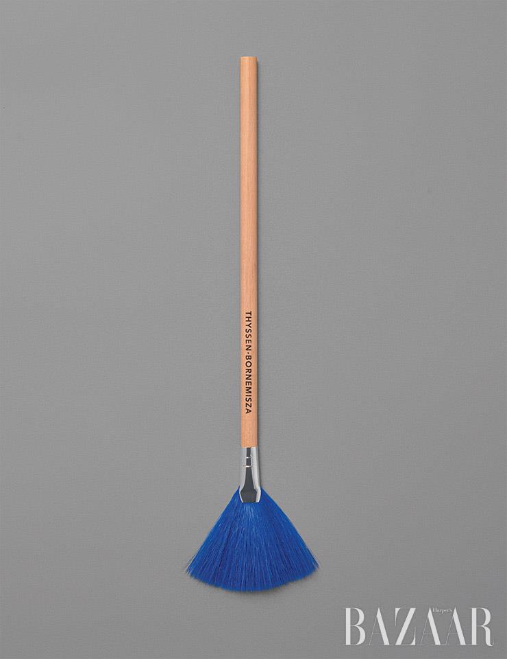 스페인 마드리드의 티센보르네미사 미술관에서 구입한 연필.