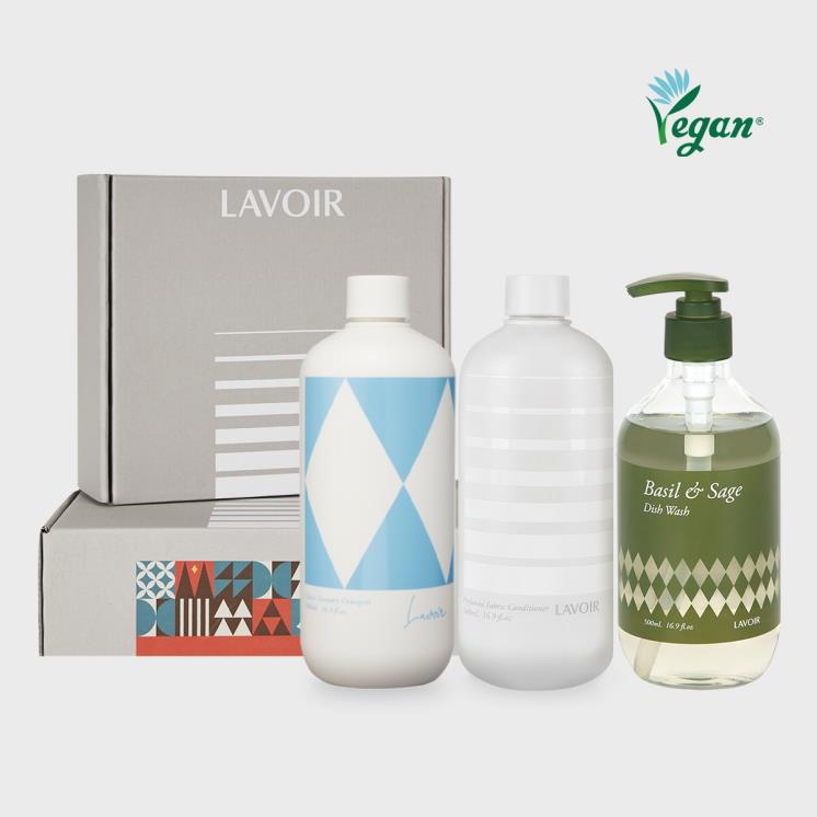 LAVOIR 홈케어 세트는 세탁세제, 신제품 섬유유연제, 주방세로 구성. 4만9천원.