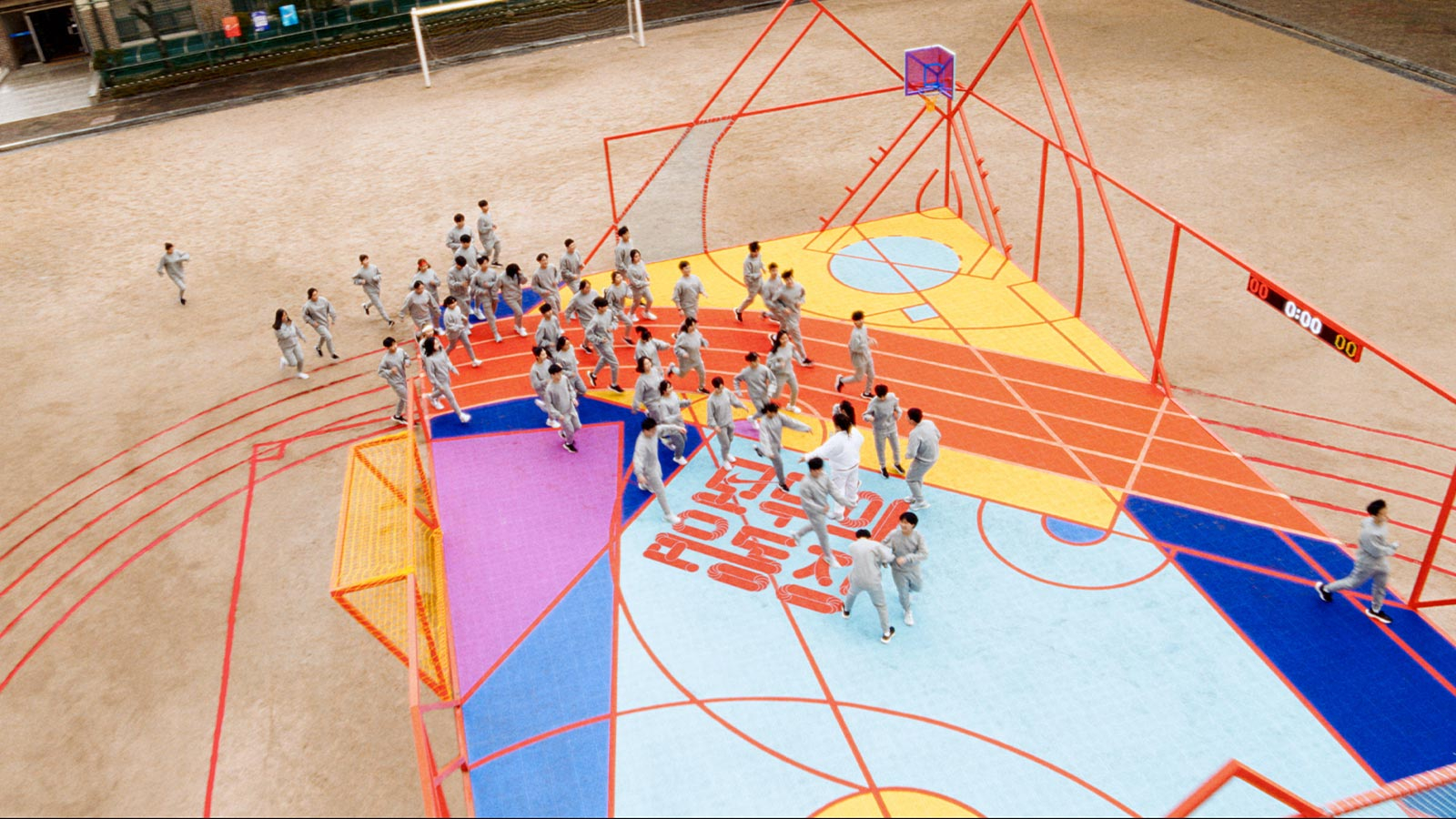 서울의 한 중학교에 설치된 모두의 운동장. 사방이 열린 구조가 모두를 스포츠의 세계로 초대한다. 