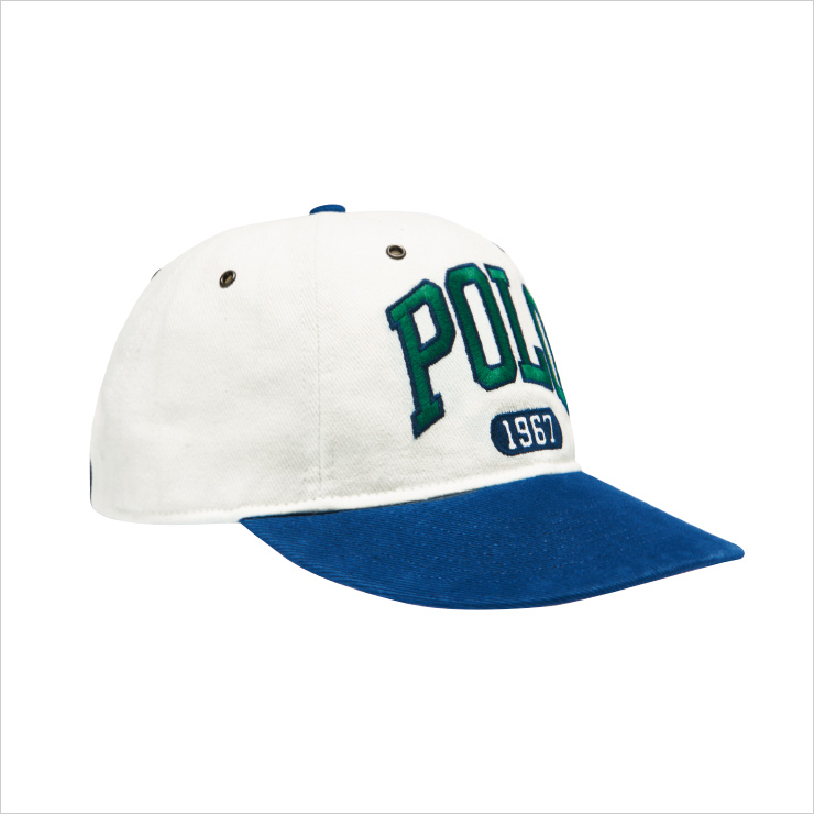 빈티지한 타이포그래피 로고를 적용한 모자는 8만9천원, Polo Ralph Lauren.