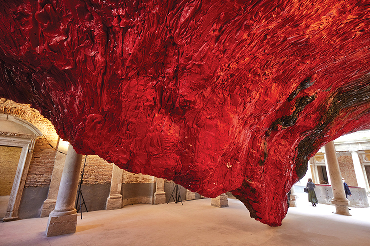 Anish Kapoor, 〈Mount Moriah at the Gate of the Ghetto〉, 2022, Mixed media. Photo ⓒ David Levene ⓒ Anish Kapoor. All rights reserved SIAE, 2021