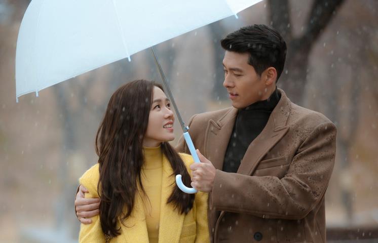 tvN 〈사랑의 불시착〉 스틸