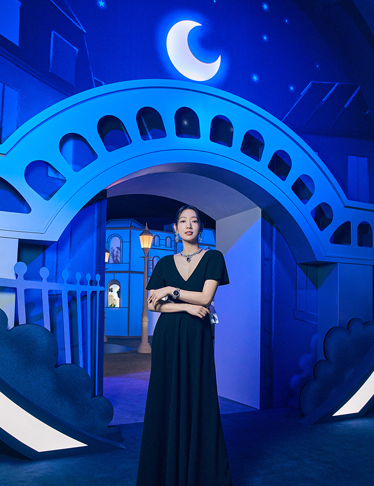 반클리프 아펠의 〈사랑의 다리에서 마주하는 시간의 서사시〉 이벤트에 참석한 배우 박신혜.