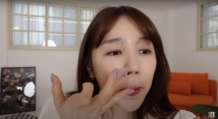 ‘윤은혜 EUNHYELOGIN’ 유튜브 영상 캡처